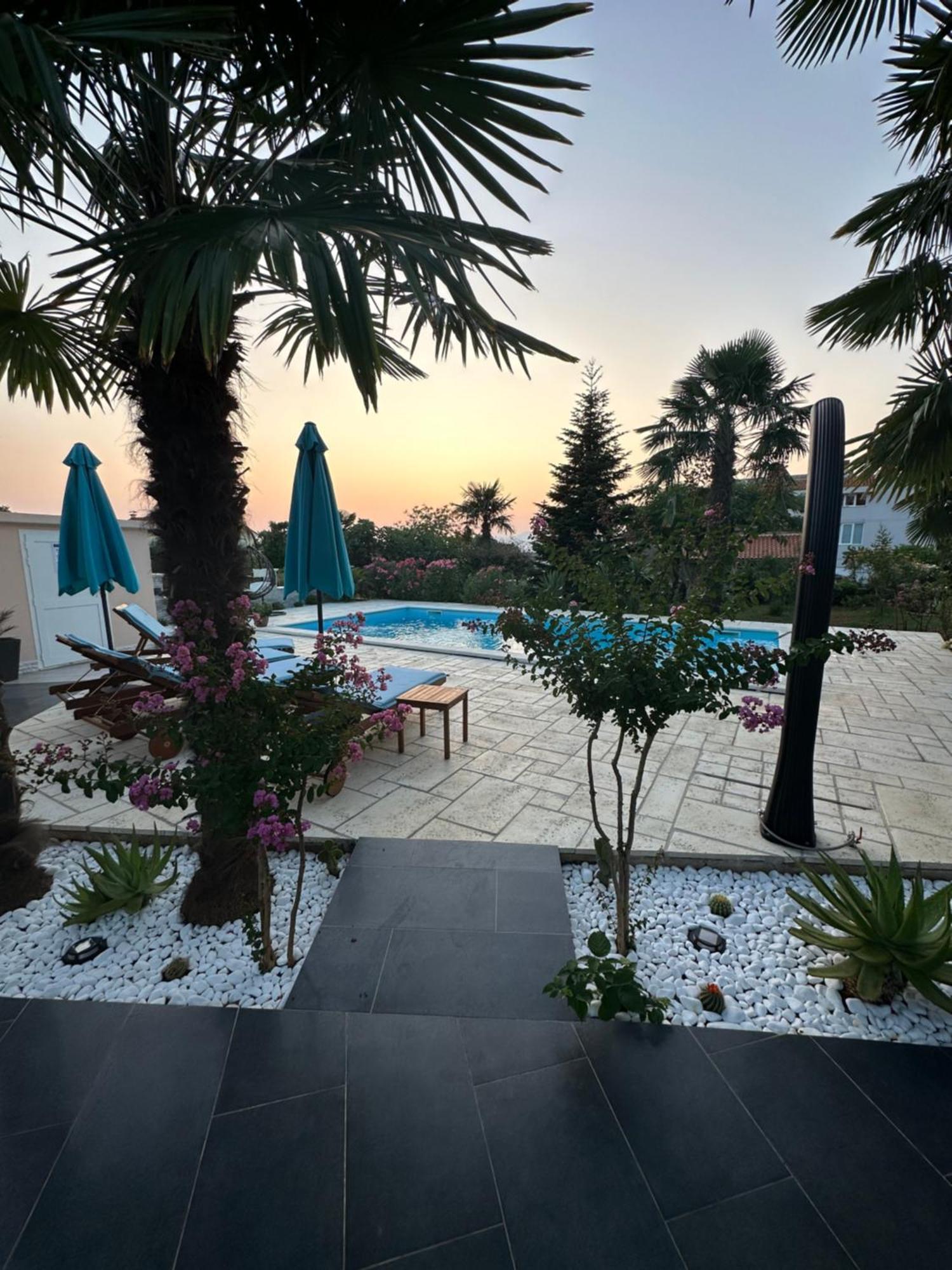 Holiday House Serenity Malinska Ngoại thất bức ảnh