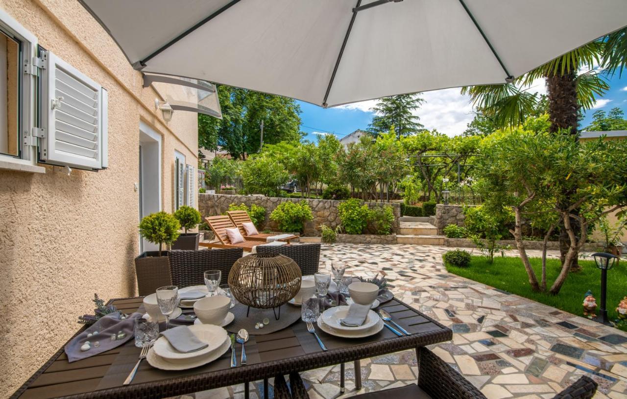 Holiday House Serenity Malinska Ngoại thất bức ảnh