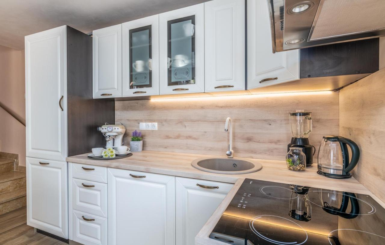 Holiday House Serenity Malinska Ngoại thất bức ảnh